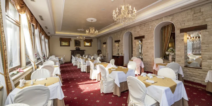 4* relaxace v Karlových Varech pro 1 nebo 2 osoby: snídaně či polopenze, wellness i procedury