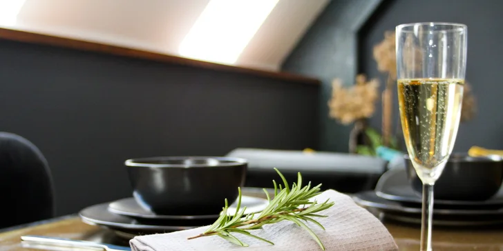 Pobyt v apartmánech v Dobříši: wellness a kosmetika i degustační menu