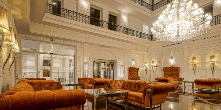 Pobytu v luxusním hotelu v centru Budapešti: snídaně a neomezeně sauna a vířivka