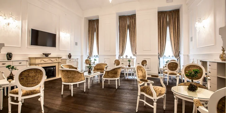 Pobytu v luxusním hotelu v centru Budapešti: snídaně a neomezeně sauna a vířivka
