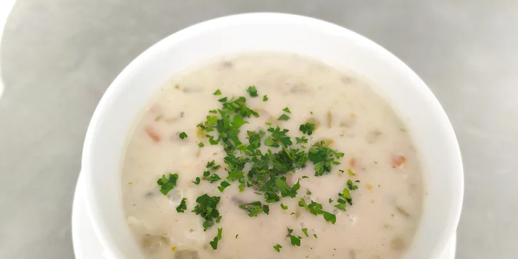 Svatomartinské menu pro dva: kachní stehno se zelím a knedlíky, husí kaldoun i jatýrka, tlačené koláče