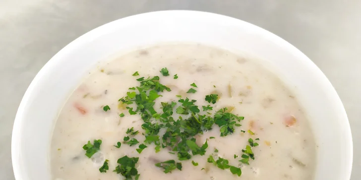 Svatomartinské menu pro dva: kachní stehno se zelím a knedlíky, husí kaldoun i jatýrka, tlačené koláče