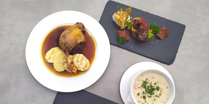Svatomartinské menu pro dva: kachní stehno se zelím a knedlíky, husí kaldoun i jatýrka, tlačené koláče