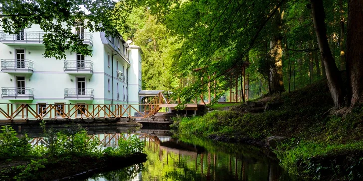 4* pobyt v Mariánkách pro 1 nebo 2 osoby: snídaně i balíčky s wellness procedurami