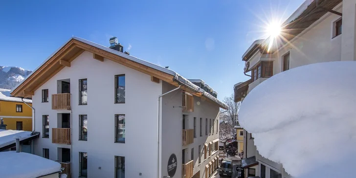 4* dovolená v rakouském Zell am See: hotel v centru města, střešní terasa, sauna a snídaně