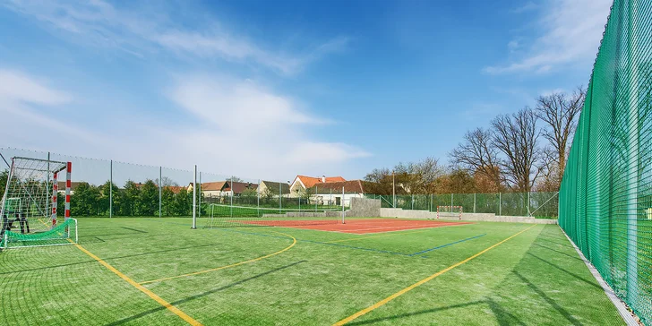 Odpočinek v jižních Čechách: penzion se snídaní nebo polopenzí, bazén, wellness
