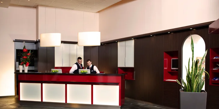 V páru či s rodinou za krásami Berlína: 3* Hotel Amber Econtel se snídaní a 200 m od stanice metra