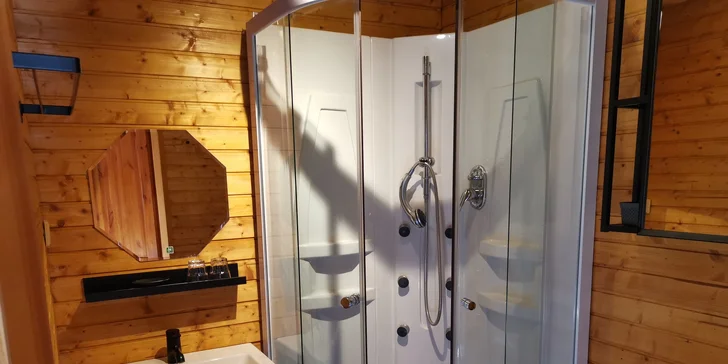 Objevte krásy Beskyd: pobyt s polopenzí a privátním wellness či pivní koupelí