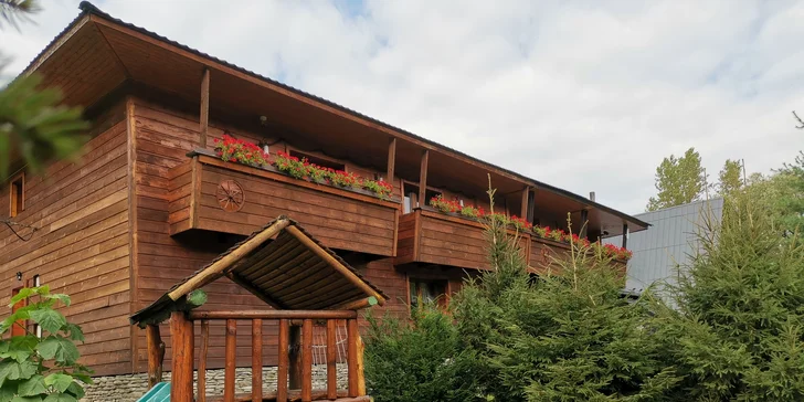 Objevte krásy Beskyd: pobyt s polopenzí a privátním wellness či pivní koupelí