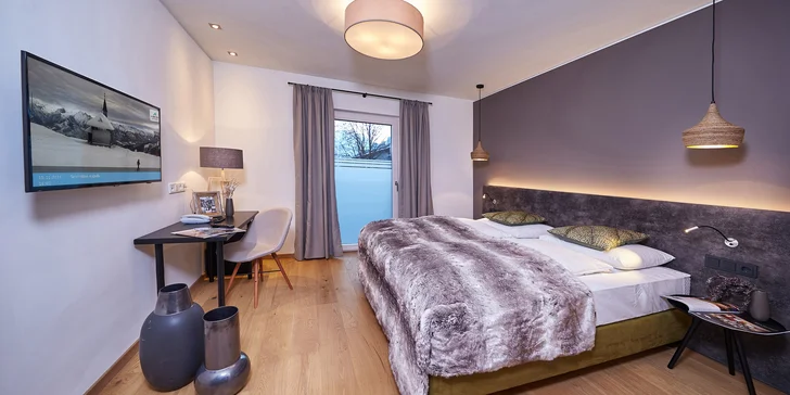 4* dovolená v rakouském Zell am See: hotel v centru města, střešní terasa, sauna a snídaně