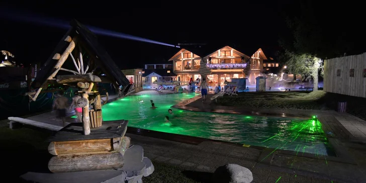 Moderní horský hotel u Zakopaného: snídaně a vstupy do termálů