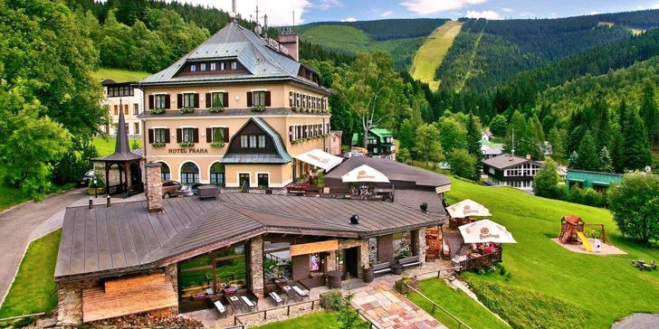 Dovolená v centru Špindlerova Mlýna: polopenze a neomezený relax ve wellness