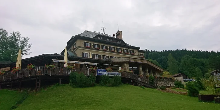 Božský pobyt v Krkonoších: polopenze a neomezený relax ve wellness pro 2