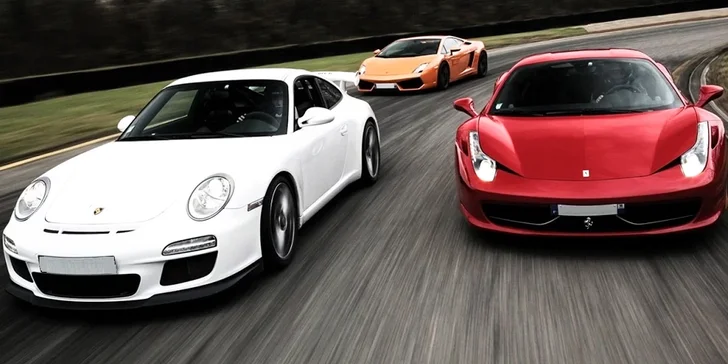 Jízda ve Ferrari, Lamborghini, Porsche či Nissanu na závodním okruhu v Mostě