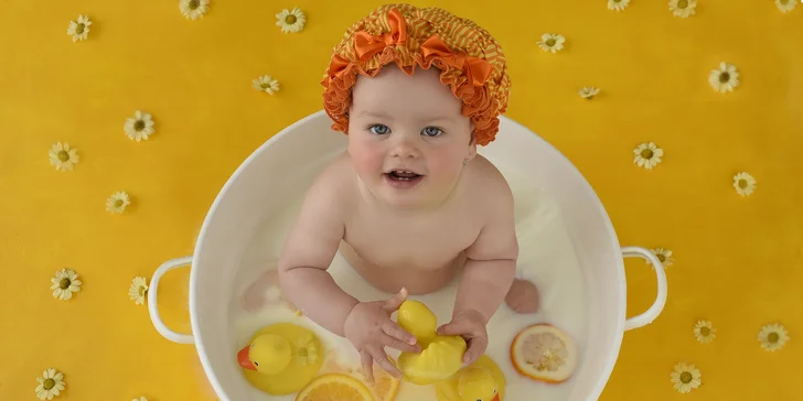Rodinné focení: newborn, děti, miminka i mateřství - na výběr velké množství rekvizit