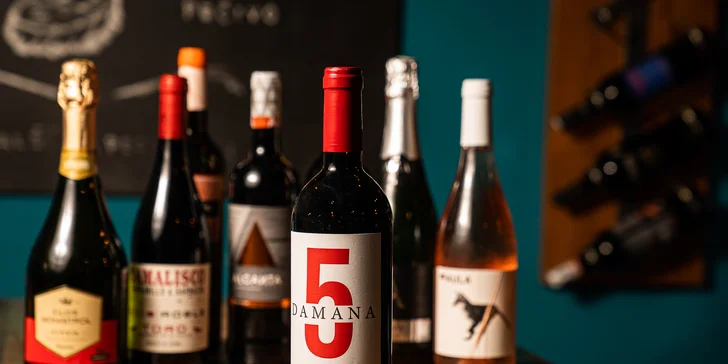 Španělsko v centru Brna: pestré tapas a degustace vína pro 2 osoby