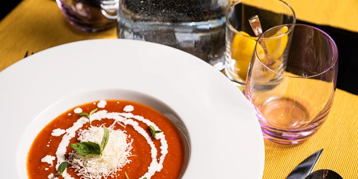 Italská hostina v restauraci Tefiti: čtyřchodové menu s jelením steakem pro 2 osoby