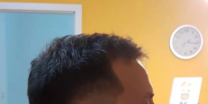 Balíček péče v barber shopu i permanentka: střih vlasů, úprava obočí i vousů