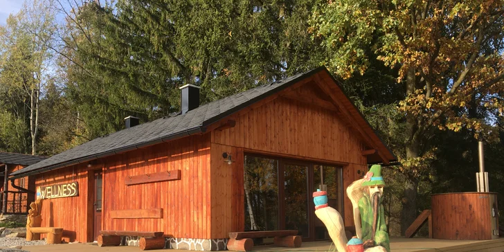 Relax na jesenickém ranči Orel: snídaně, privátní wellness i práce u koní, krmení a jízda v sedle