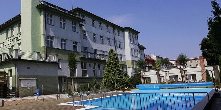 Krásná dovolená v historických Klatovech: polopenze a neomezený vstup do wellness