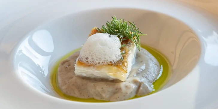 5chodové degustační menu pro 2 osoby: dýňový krém, candát i telecí líčko