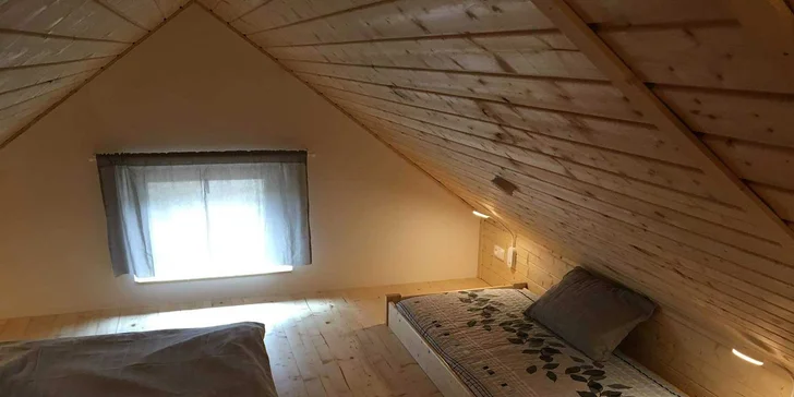 Relax na jesenickém ranči Orel: snídaně, privátní wellness i práce u koní, krmení a jízda v sedle