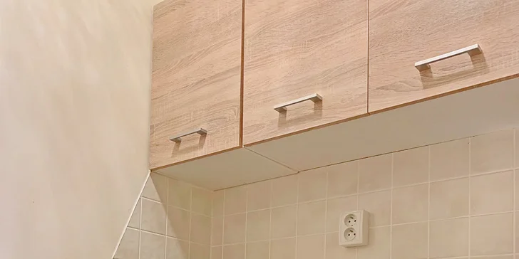 Až 8 dní v moderním apartmánu v Karlíně: vybavená kuchyňka a prostory až pro 7 osob