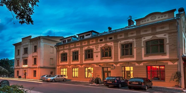 Letní či podzimní relax v Jeseníkách: historický wellness hotel s polopenzí
