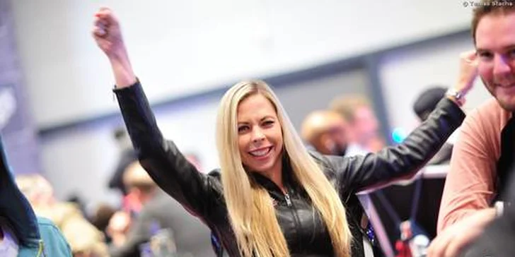 Škola pokeru s profi hráčkou Adélou Pecháčkovou Fořtovou