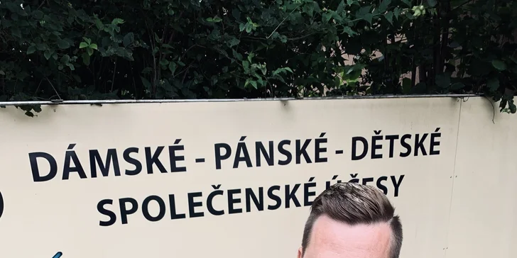 Pánský střih včetně mytí s masáží hlavy a závěrečného stylingu