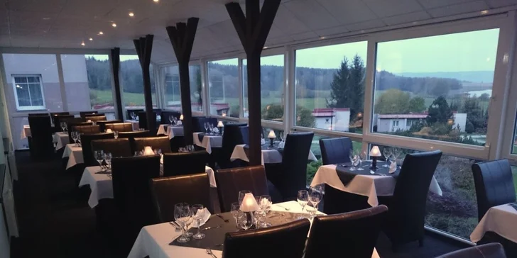 Jesenické menu pro dva: domácí paštika a půlka kachny se zelím a knedlíky
