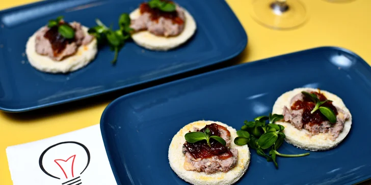 5chodové degustační menu u náplavky: rillettes, roastbeef, hovězí ragú i lahev vína