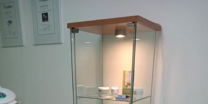  Kosmetická lymfodrenáž je také výborným způsobem regenerace pleti. 