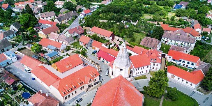 Dovolená na Znojemsku: dobrá snídaně, víno i prohlídka keramické dílny