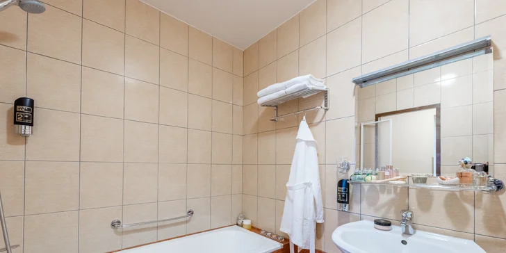 Pobyt v rodinném hotelu na Andělu: ubytování se snídaní pro 1 až 5 osob