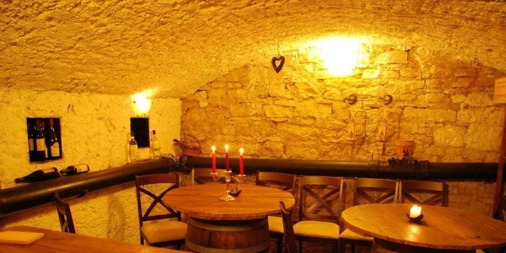 Velké rumové tajemství: degustace rumů a doutníku spojená s kurzem