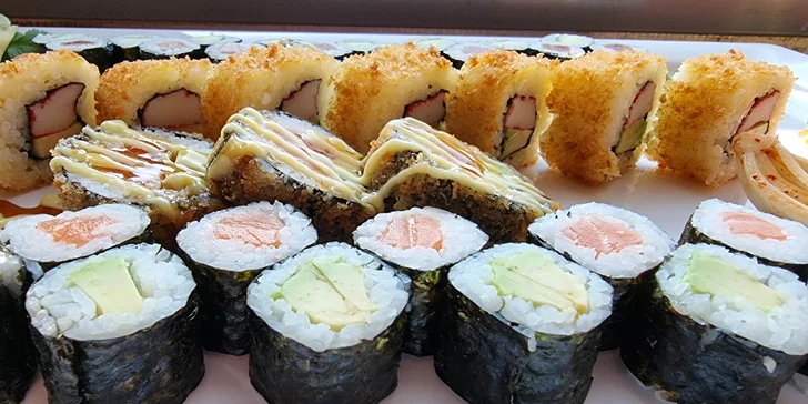 48 nebo 68 kousků sushi v Porubě: krevety, losos, tuňák i avokádo
