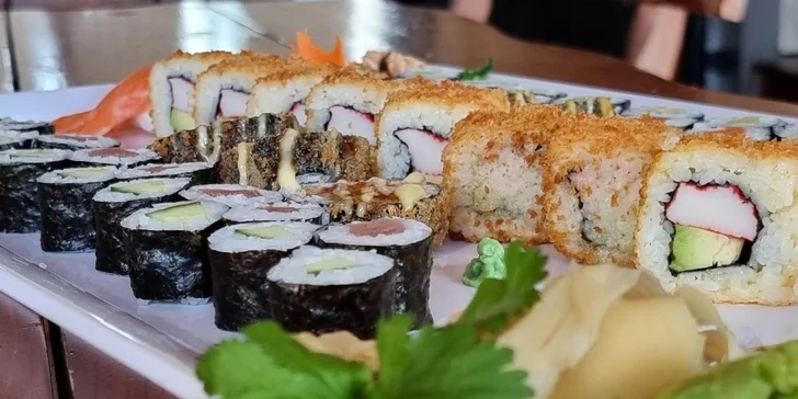 48 nebo 68 kousků sushi v Porubě: krevety, losos, tuňák i avokádo