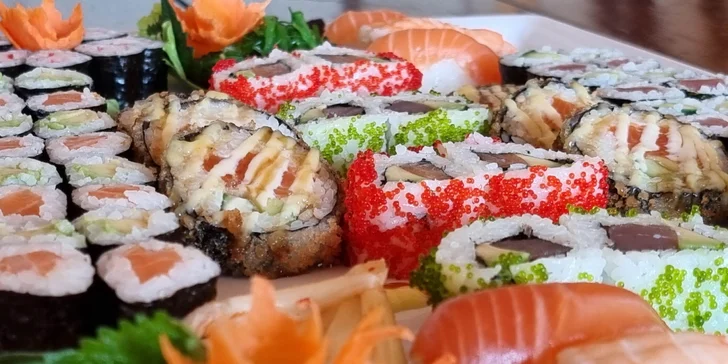 48 nebo 68 kousků sushi v Porubě: krevety, losos, tuňák i avokádo