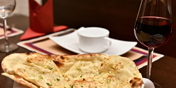 Tříchodové menu s indickými a thajskými pokrmy až pro 4 osoby