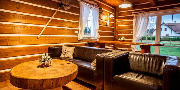 Wellness relax na Třeboňsku: roubenka se saunou, vířivkou i koupacím sudem