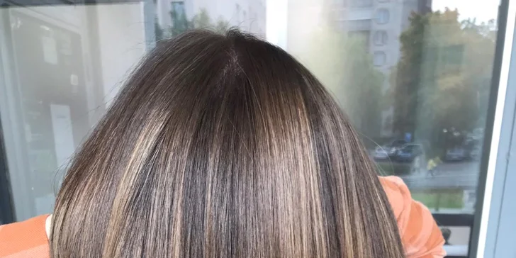 Hloubkové čištění, střih i barvení pro všechny délky vlasů: ombré, melír i balayage