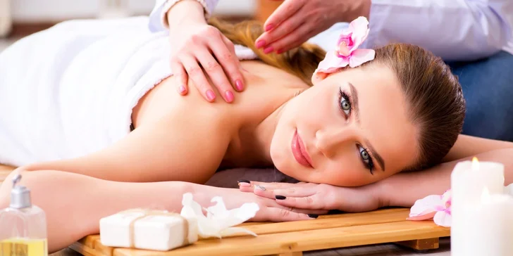 70 minut relaxu v salonu Elite: výběr z 9 druhů thajské masáže, extra masáž a oxygenoterapie