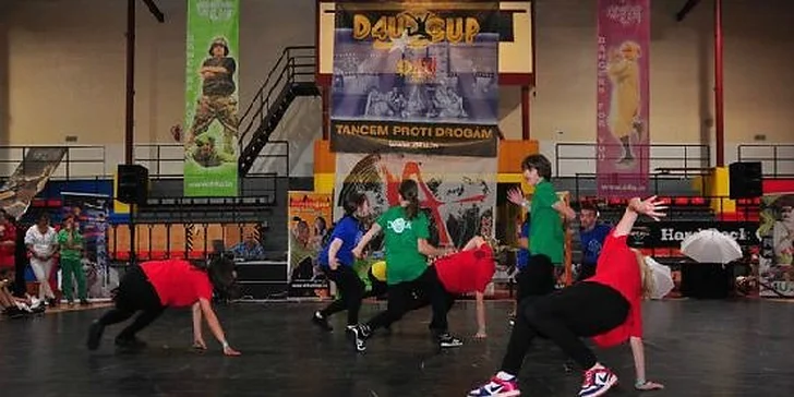 Lekce plné pohybu v tanečním klubu Dancers 4 You