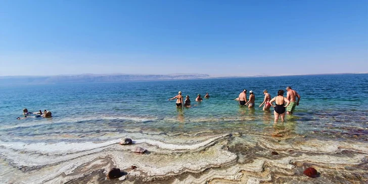 Poznávací zájezd do Jordánska na 7 nocí: bájné město Petra, Artemisin chrám i červená poušť Wadi Rum