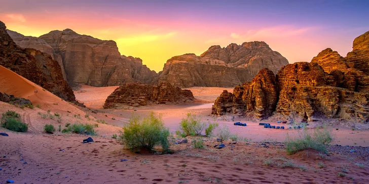 Poznávací zájezd do Jordánska na 7 nocí: bájné město Petra, Artemisin chrám i červená poušť Wadi Rum