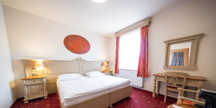 Relaxační pobyt v Kutné Hoře: hotel 20 minut od Svaté Barbory, privátní vířivka a polopenze