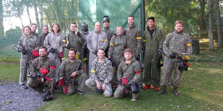 Vstup na paintballové hřiště na neomezenou dobu a zapůjčení zbraně i vybavení