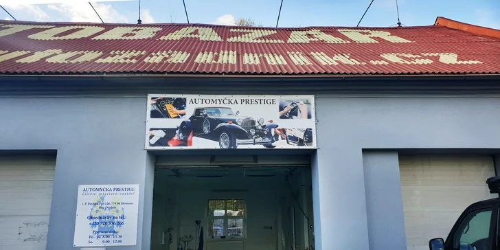 Péče o auto: dezinfekce klimatizace i interiéru nebo impregnace kožených sedadel