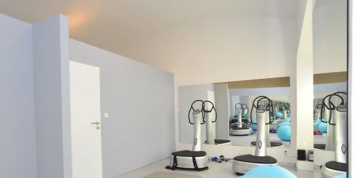 2 či 10 vstupů na Power Plate